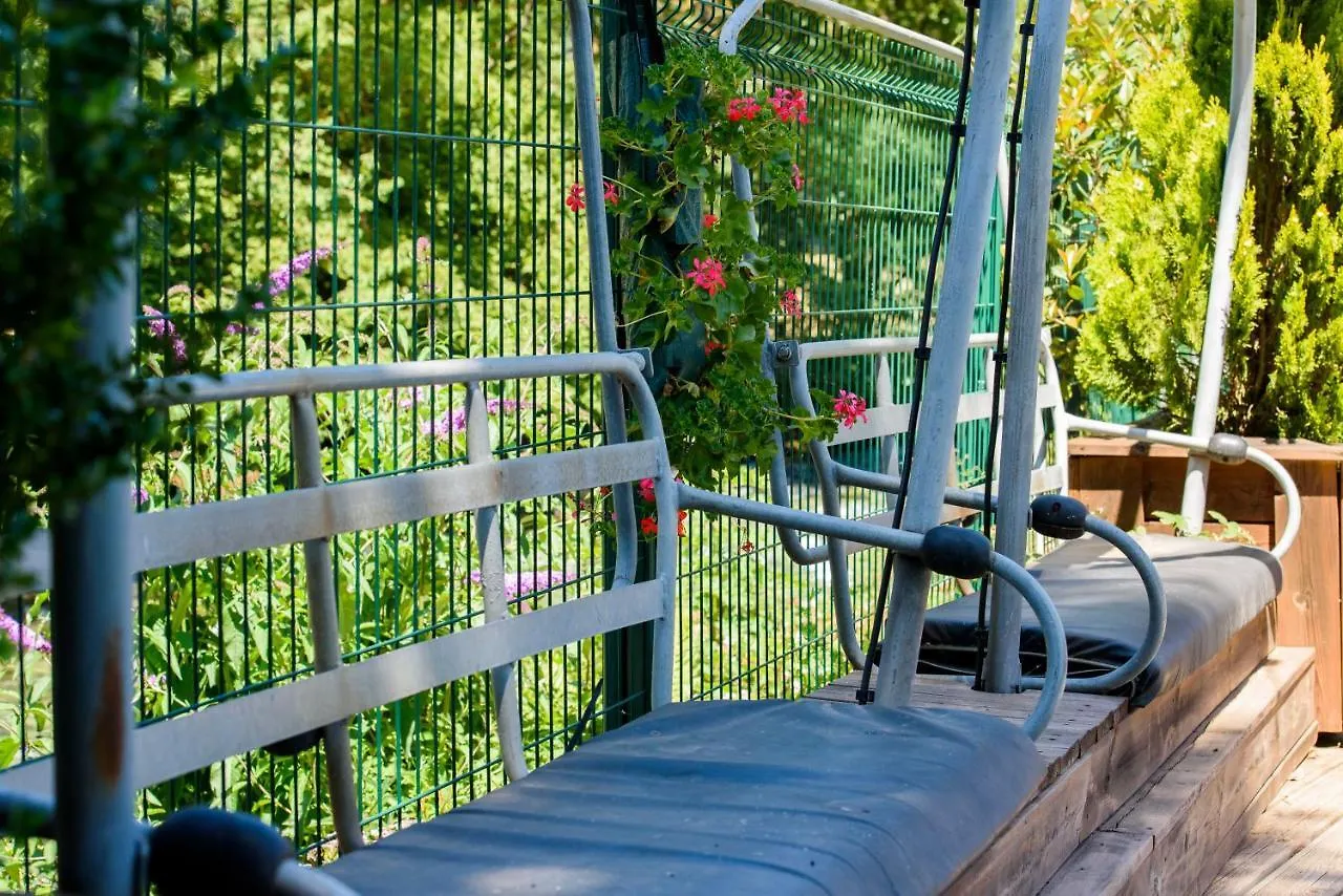 Hotel Neste De Jade Saint-Lary-Soulan 3*,  France